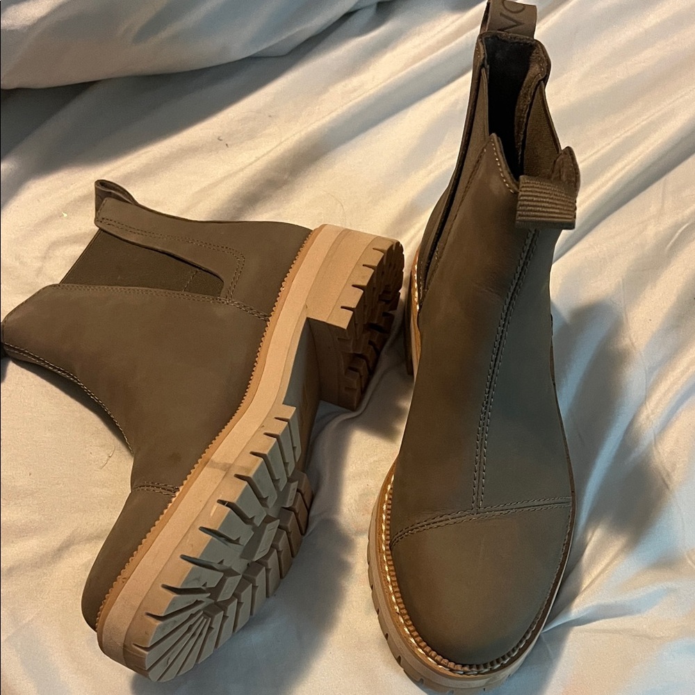 Toms Taupe Dakota Boots for Women